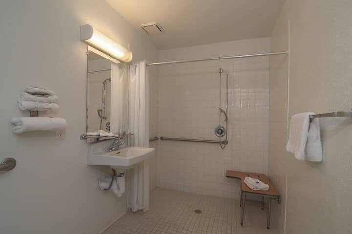 Room 19 of 31